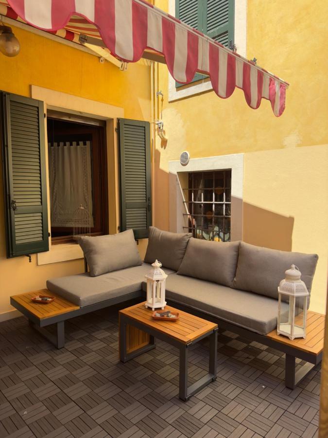 Napule...E Apartments Пескиера дел Гарда Екстериор снимка