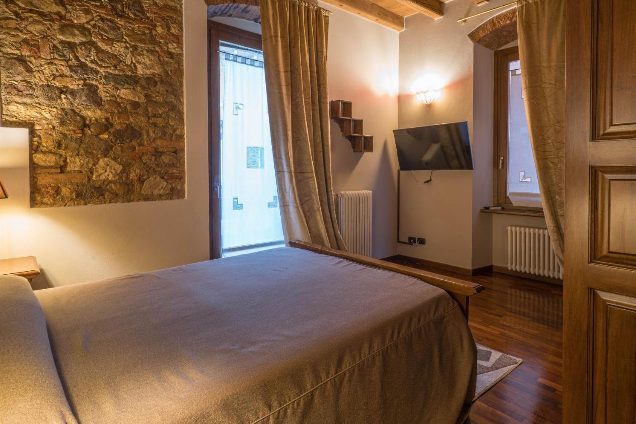 Napule...E Apartments Пескиера дел Гарда Екстериор снимка